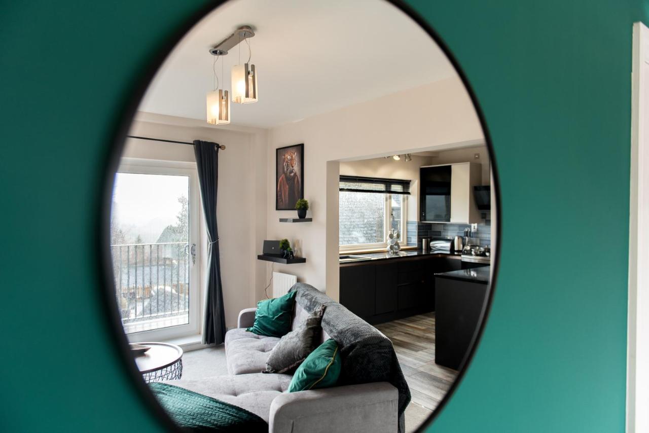 マトロックImmaculate 3 Bed House - Stunning Balcony Viewsアパートメント エクステリア 写真