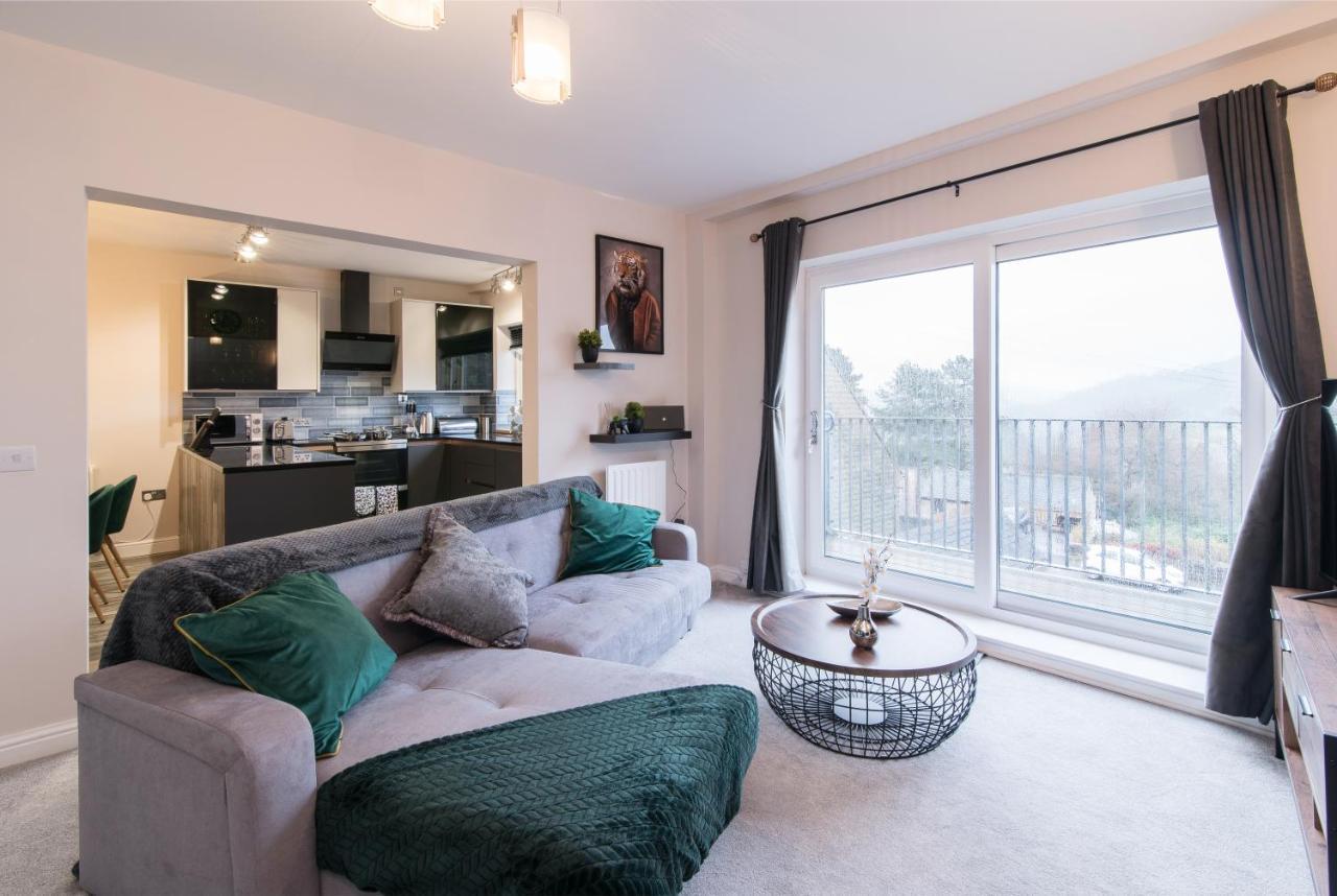 マトロックImmaculate 3 Bed House - Stunning Balcony Viewsアパートメント エクステリア 写真